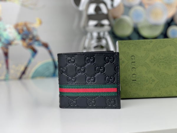 グッチ財布コピー正面デザイン